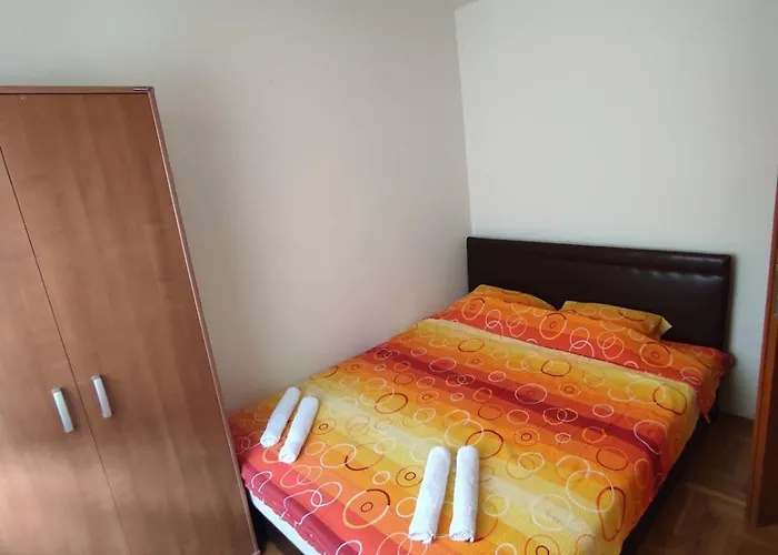 Ms 公寓 兹拉蒂博尔